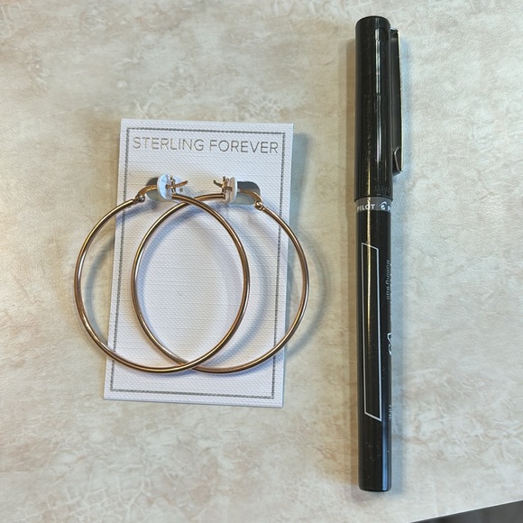 Beautiful Rose Gold Hoop Earrings - Picture 3 of 3